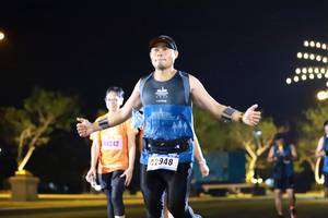 BIB: 94242, 42948
                            <button type="button" onclick="openModal(16637272)" class="btn btn-primary btn-sm float-right btn-popup" data-toggle="modal" data-target=".modal-high-quality">
                        <i class="fas fa-shopping-cart"></i> Add to Cart
                    </button>
                                            <button type="button" onclick="isThisMe(16637272, true)" class="btn btn-success btn-sm float-right btn-popup btn-isme hidden" data-toggle="tooltip" data-placement="bottom" title="นี่คือรูปของคุณใช่ไหม คลิกที่นี่เพื่อเอาเข้าอัลบั้ม">
                        <i class="fas fa-plus"></i> Add to album
                    </button>
                    <button type="button" onclick="isThisMe(16637272, false)" class="btn btn-warning btn-sm float-right btn-popup btn-isnotme hidden">
                        <i class="fas fa-ban"></i> Remove from album
                    </button>